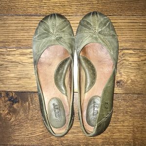 Green Born flats